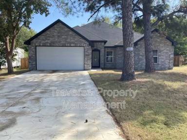 Main picture of 4400 Green Acres Ct