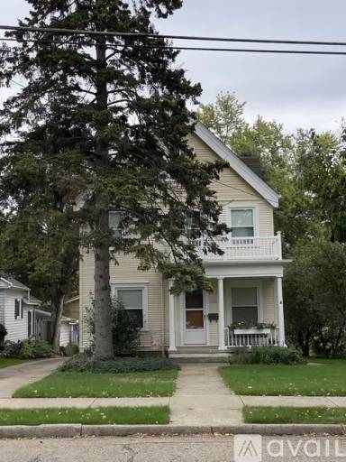 Main picture of 1608 12th Ave