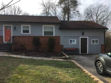 Main picture of 3516 Rhoda Ln
