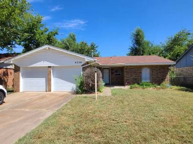 Main picture of 4320 Meadowpark Dr