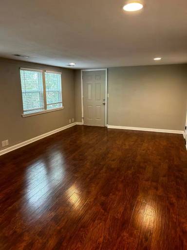 Main picture of 62 Kensington Dr