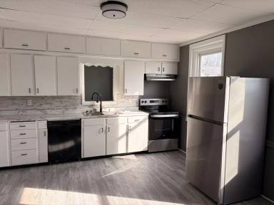 Main picture of 517 12th Ave
