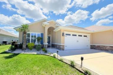 Main picture of 174 Ryan Nicholas Dr
