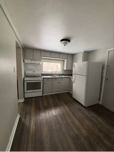 Main picture of 1287 E Mount Morris Rd