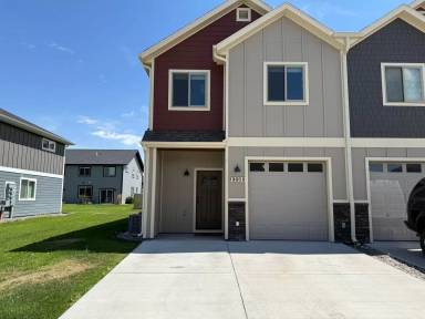 Main picture of 1300 Westwood Cir