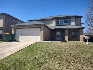 Main picture of 7703 Avery Rd