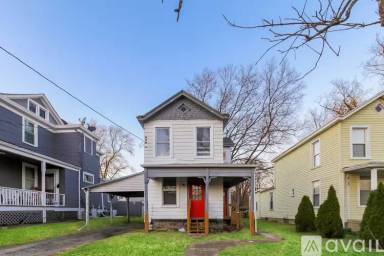 Main picture of 516 S Cooper Ave
