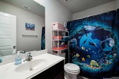 Main picture of 10747 Francisco Way