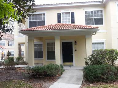 Main picture of 215 Arbor Lakes Cir