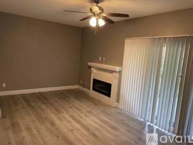 Main picture of 7979 Skillman St