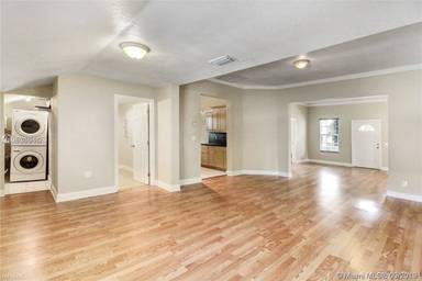 Main picture of 2328 SW 21st Ter