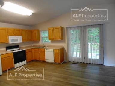 Main picture of 119 North Woods Rd