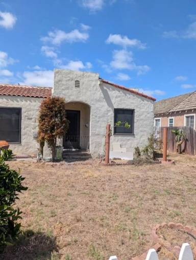 Main picture of 301 E Fesler St