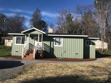 Main picture of 3855 Olive St