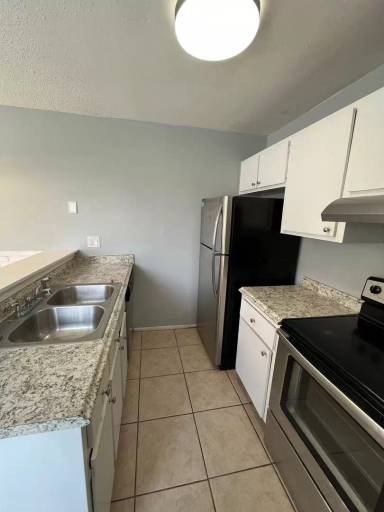 Main picture of 207 E Tiffany Dr