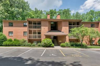 Main picture of Turtle Creek Condominiums