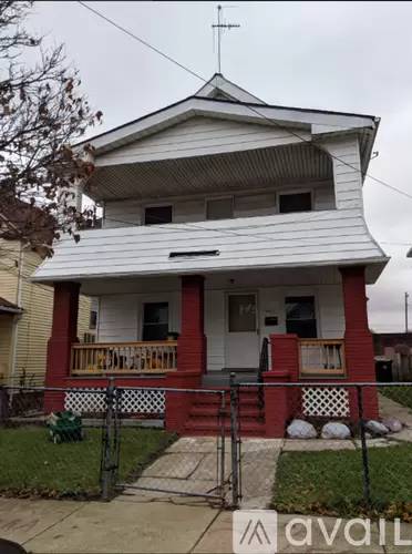 Main picture of 3131 W 58th St