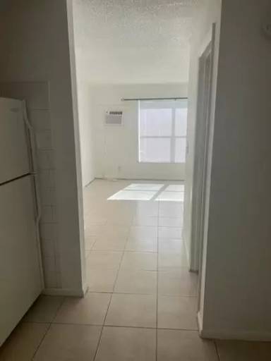 Main picture of 6000 NW 7 St. Margate - 3