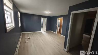 Main picture of 639 Douglas Ave