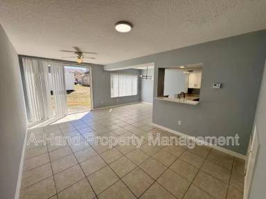 Main picture of 2725 Fan Palm Dr