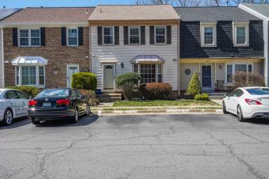 Main picture of 7314 Eggar Woods Ln