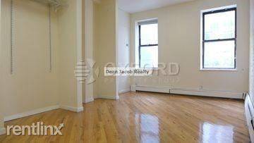 Main picture of 101 W 25th St