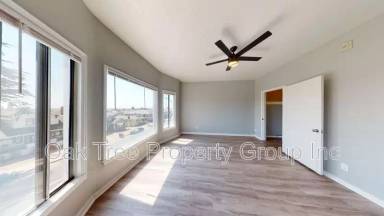 Main picture of 5460 Bancroft Ave