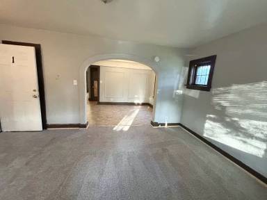 Main picture of 3112 N 38th St