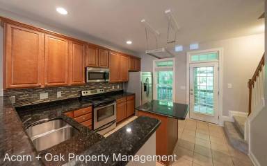 Main picture of 115 Windermere Dr