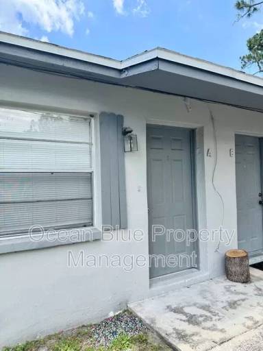Main picture of 15165 Avalon Ave