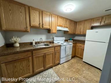 Main picture of 600 Grant Rd Apartments