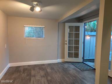 Main picture of 219 40th Street Way