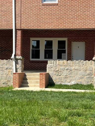Main picture of 5508 Windsor Mill Rd