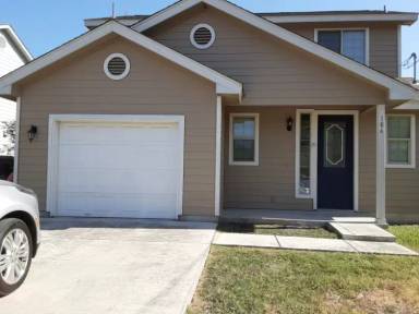 Main picture of 106 Cornell Ave