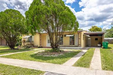 Main picture of 22176 Beverly Ave