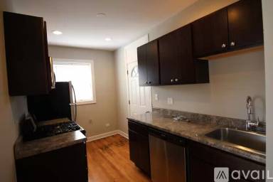 Main picture of 4402 W Belden St