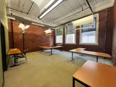 Main picture of 10 Church Ave SE