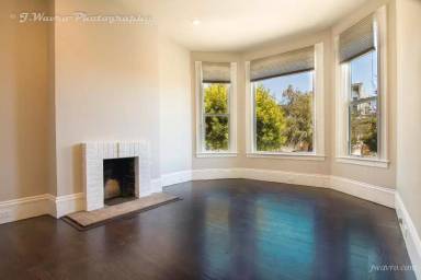 Main picture of 917 Sanchez St
