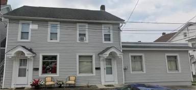 Main picture of 1120 3rd St