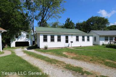 Main picture of 122 124 Melrose Ct