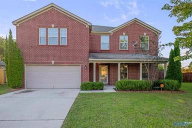 Main picture of 213 Laramie Cir NW