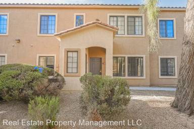 Main picture of 2051 Hussium Hills St