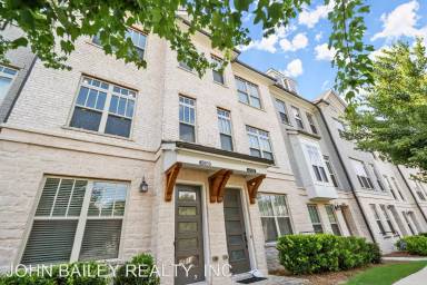 Main picture of 4330 Parkside Pl