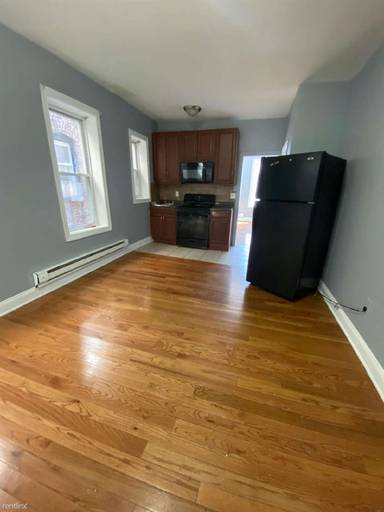 Main picture of 4008 Kennedy Blvd