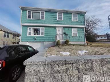 Main picture of 216 Ward St
