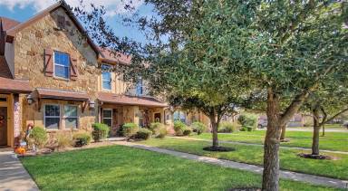 Main picture of 3205 Cullen Trl