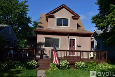 Main picture of 1771 Eustis St