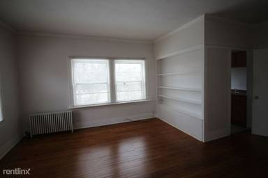 Main picture of 2494 Saint Johns Ave