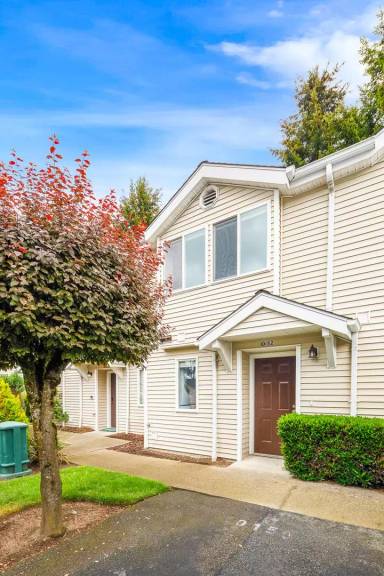 Main picture of 10152 NE 137th Pl