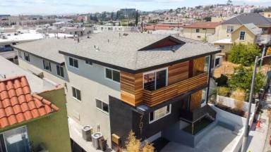 Main picture of 701 N Hill Pl